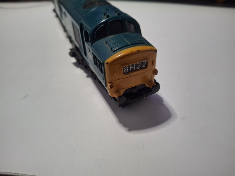 D6830 Front